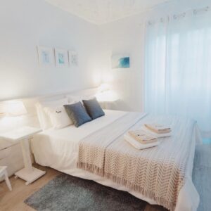 Private room with shared bathroom